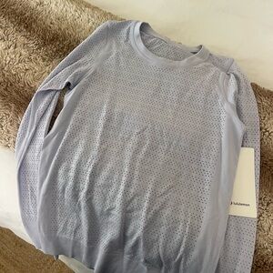 lululemon athletica Periwinkle Long Sleeve Top